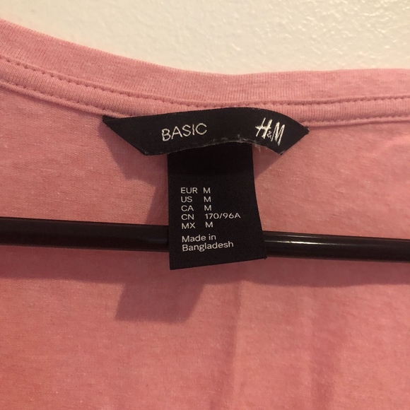 H&M Basic Tee - Picture 2 of 2